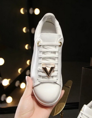 LV Casual shoes Women--027